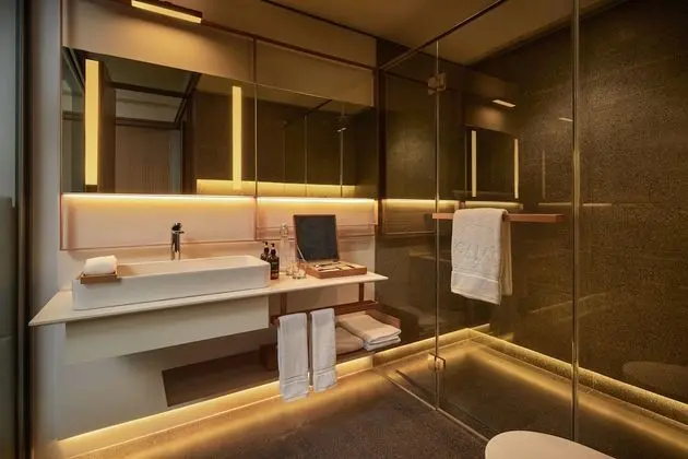 Deluxe Oda, 1 En Büyük (King) Boy Yatak, Balkon, Şehir Manzaralı