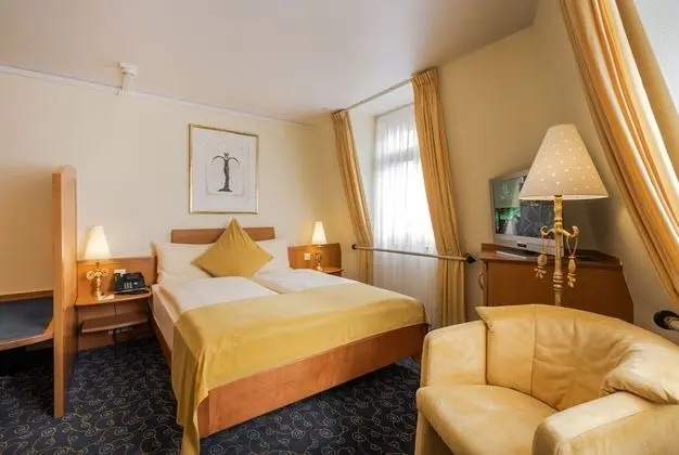 Comfort Tek Büyük veya İki Ayrı Yataklı Oda, 1 Yatak Odası