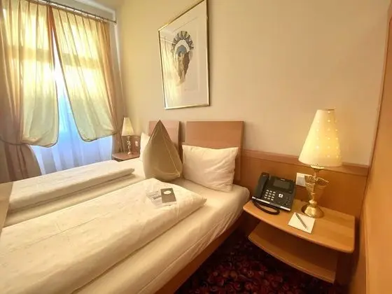 Comfort Tek Büyük veya İki Ayrı Yataklı Oda, 1 Yatak Odası