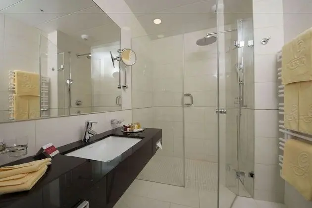 Comfort Tek Büyük veya İki Ayrı Yataklı Oda, 1 Yatak Odası