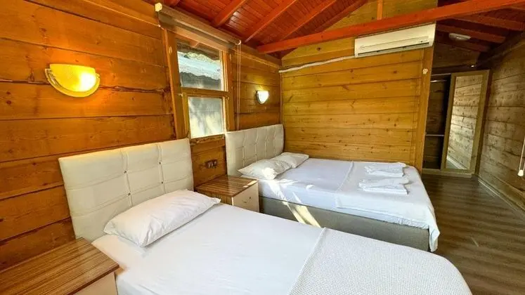 Bungalow, Bahçe Manzaralı, Balkonlu