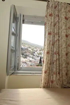 Classic Tek Büyük Yataklı Oda