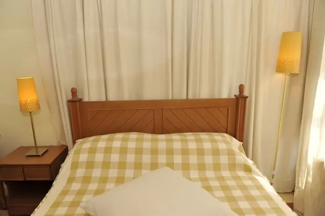 Classic Tek Büyük Yataklı Oda