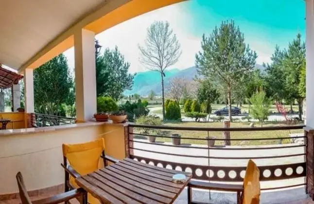 Economy Üç Kişilik Oda, 1 Çift Kişilik Yatak ve Çekyat, Balkon, Zemin Kat