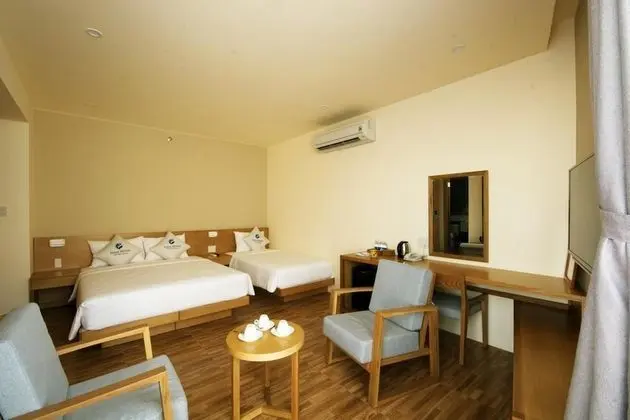 Premium Üç Kişilik Oda, Deniz Manzaralı