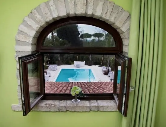 Dört Kişilik Oda