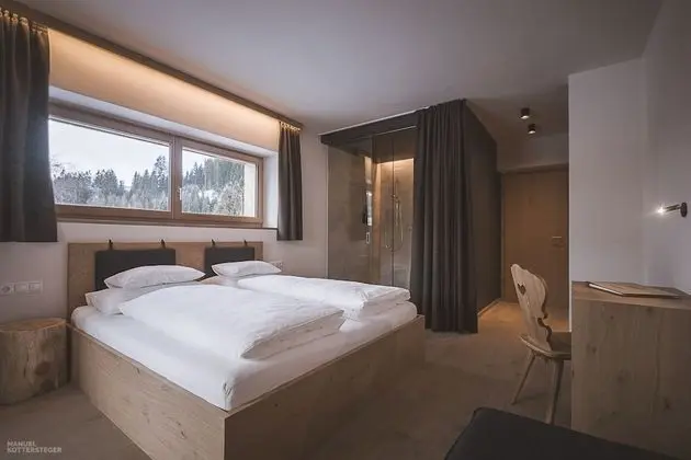 Tek Büyük Yataklı Oda, Balkon, Dağ Yamacı