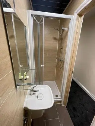 Standard Tek Kişilik Oda, Banyolu/Duşlu