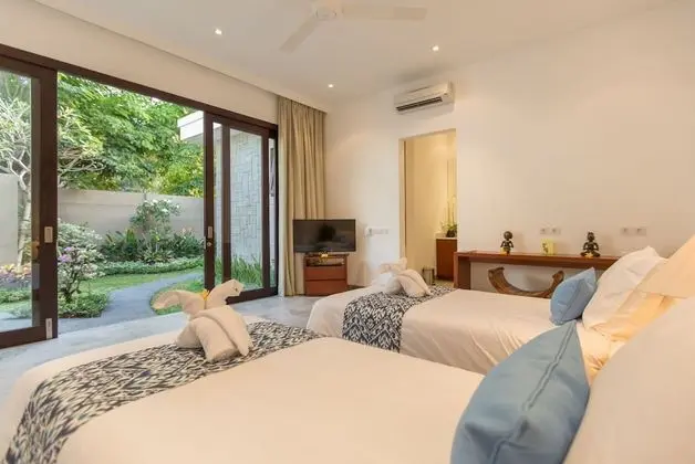 Deluxe Villa, 2 Yatak Odası, Kişiye Özel Havuzlu, Havuz Manzaralı