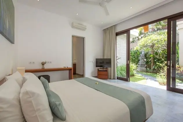 Deluxe Villa, 2 Yatak Odası, Kişiye Özel Havuzlu, Havuz Manzaralı