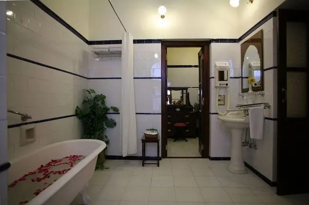 Deluxe Oda, Birden Çok Yatak, Avlu Manzaralı