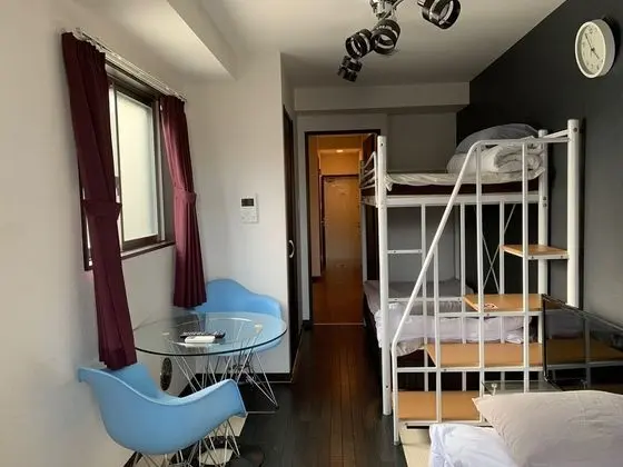 Standard Oda, Sigara İçilmez