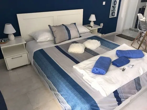 Basic Tek Büyük Yataklı Oda