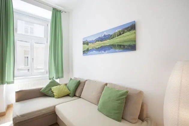 Family Stüdyo, 1 Büyük (Queen) Boy Yatak ve Çekyat, Sigara İçilmez, Küçük Mutfak