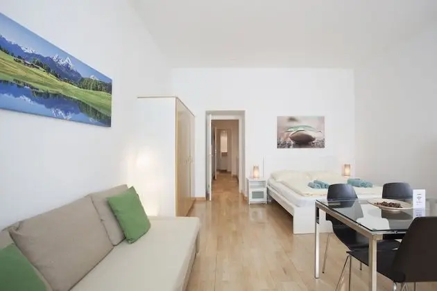 Family Stüdyo, 1 Büyük (Queen) Boy Yatak ve Çekyat, Sigara İçilmez, Küçük Mutfak