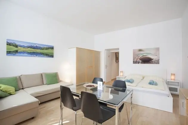 Family Stüdyo, 1 Büyük (Queen) Boy Yatak ve Çekyat, Sigara İçilmez, Küçük Mutfak