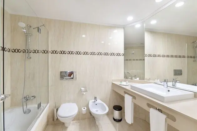 Club Alexandre Superior Room