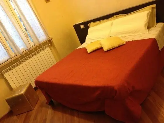 Tek Büyük Yataklı Oda