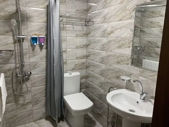 Standard Tek Büyük veya İki Ayrı Yataklı Oda