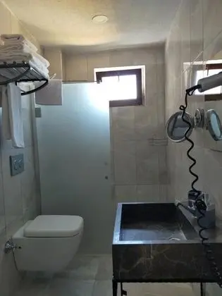 Standart Üç Kişilik Oda, Şehir Manzaralı, 2. Kat