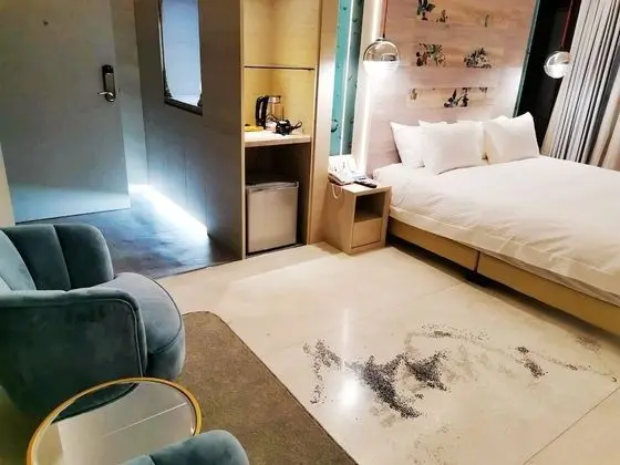 Deluxe Tek Büyük Yataklı Oda