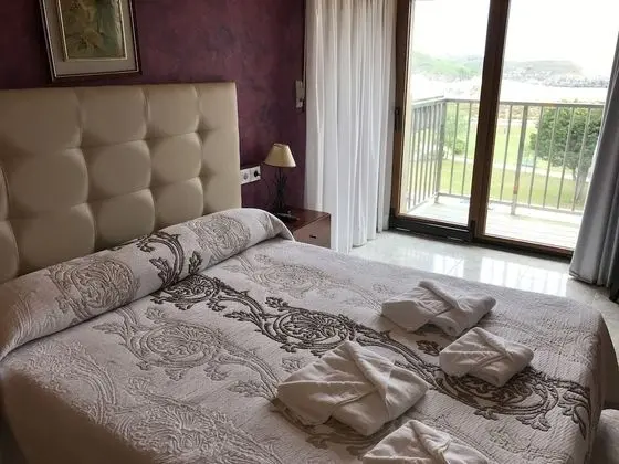 Tek Büyük veya İki Ayrı Yataklı Oda