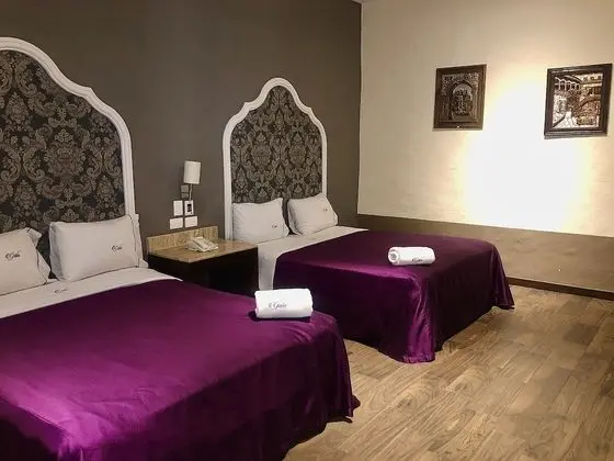 Tek Büyük Yataklı Oda