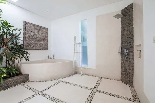 Basic Villa, Birden Çok Yatak