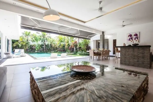 Basic Villa, Birden Çok Yatak