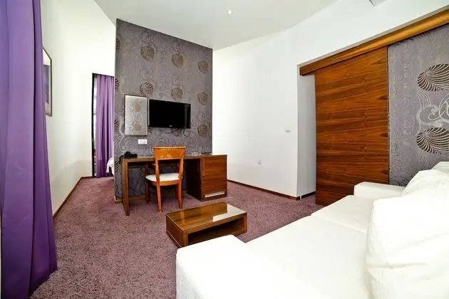 Classic Dört Kişilik Oda, Balkon