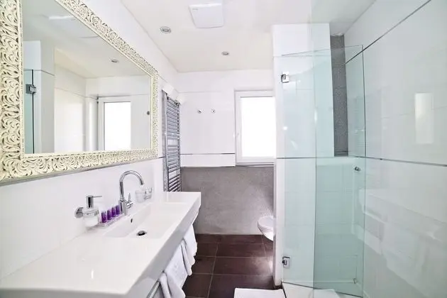 Classic Tek Büyük veya İki Ayrı Yataklı Oda, Balkon