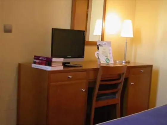 Superior Tek Büyük veya İki Ayrı Yataklı Oda