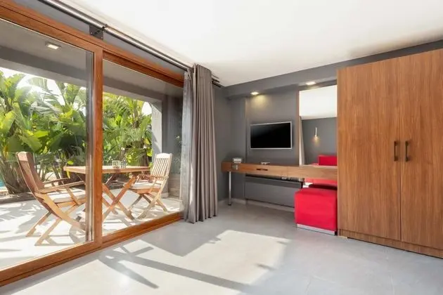 King Suite - Jakuzili, Havuz Manzaralı, Jakuzili