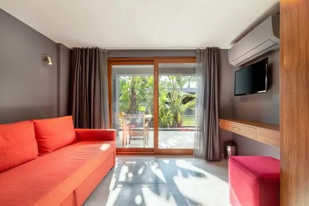 King Suite - Jakuzili, Havuz Manzaralı, Jakuzili