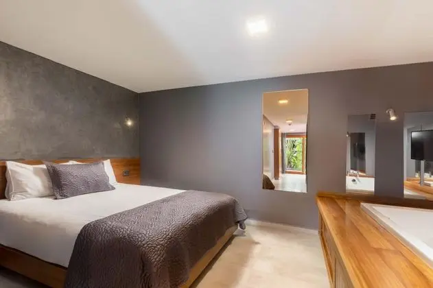 King Suite - Jakuzili, Havuz Manzaralı, Jakuzili