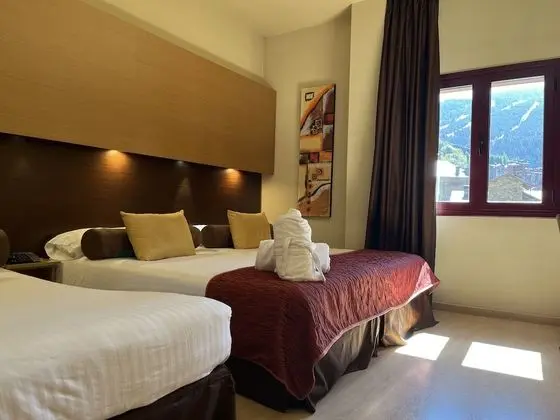Premium Üç Kişilik Oda