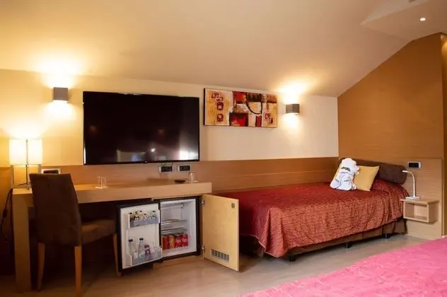 Premium Üç Kişilik Oda