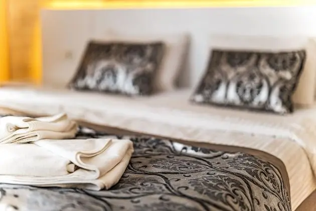 Comfort Tek Büyük Yataklı Oda