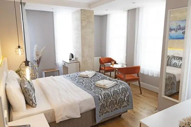Deluxe Tek Büyük Yataklı Oda
