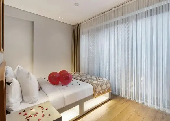 Standart Oda, Şehir Manzaralı
