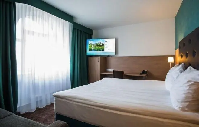 Tek Büyük veya İki Ayrı Yataklı Oda