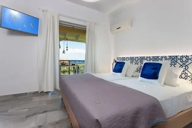 Stüdyo, Bahçe Manzaralı