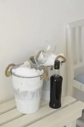 Büyük Yataklı Tek Kişilik Oda