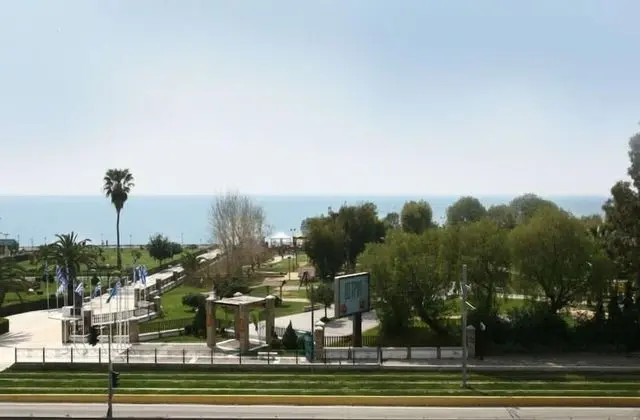 Tek Büyük veya İki Ayrı Yataklı Oda, Deniz Manzaralı