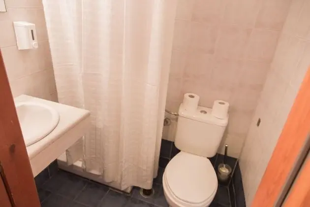 Tek Büyük veya İki Ayrı Yataklı Oda, Deniz Manzaralı