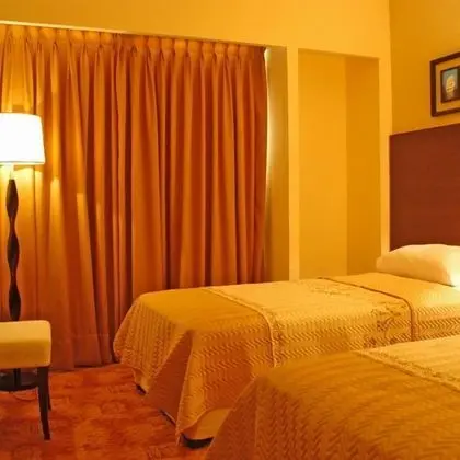 Deluxe Tek Büyük veya İki Ayrı Yataklı Oda