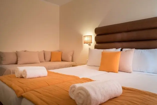 Standard Oda, 3 Tek Kişilik Yatak, Balkon