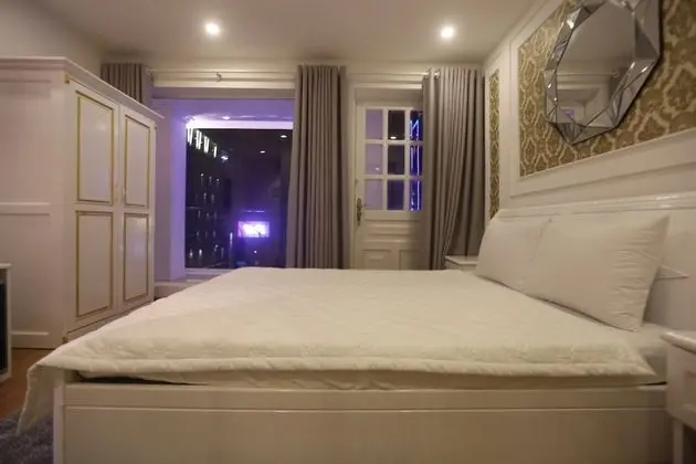 Deluxe Tek Büyük Yataklı Oda (VIP)