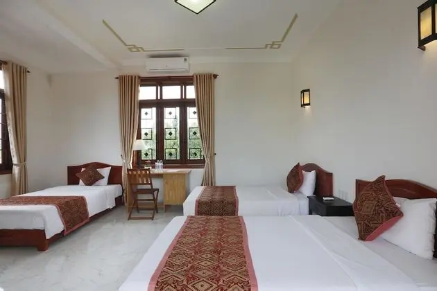 Deluxe Üç Kişilik Oda
