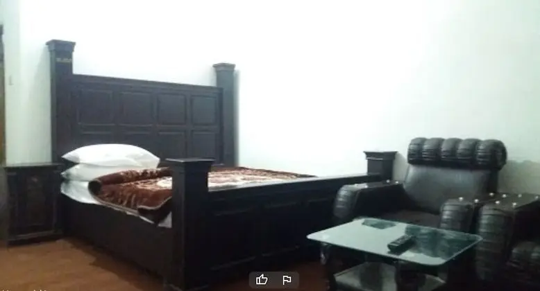 Standard Tek Büyük Yataklı Oda